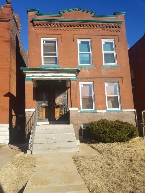 4561 Clarence Ave, Saint Louis, MO 63115 - photo 1