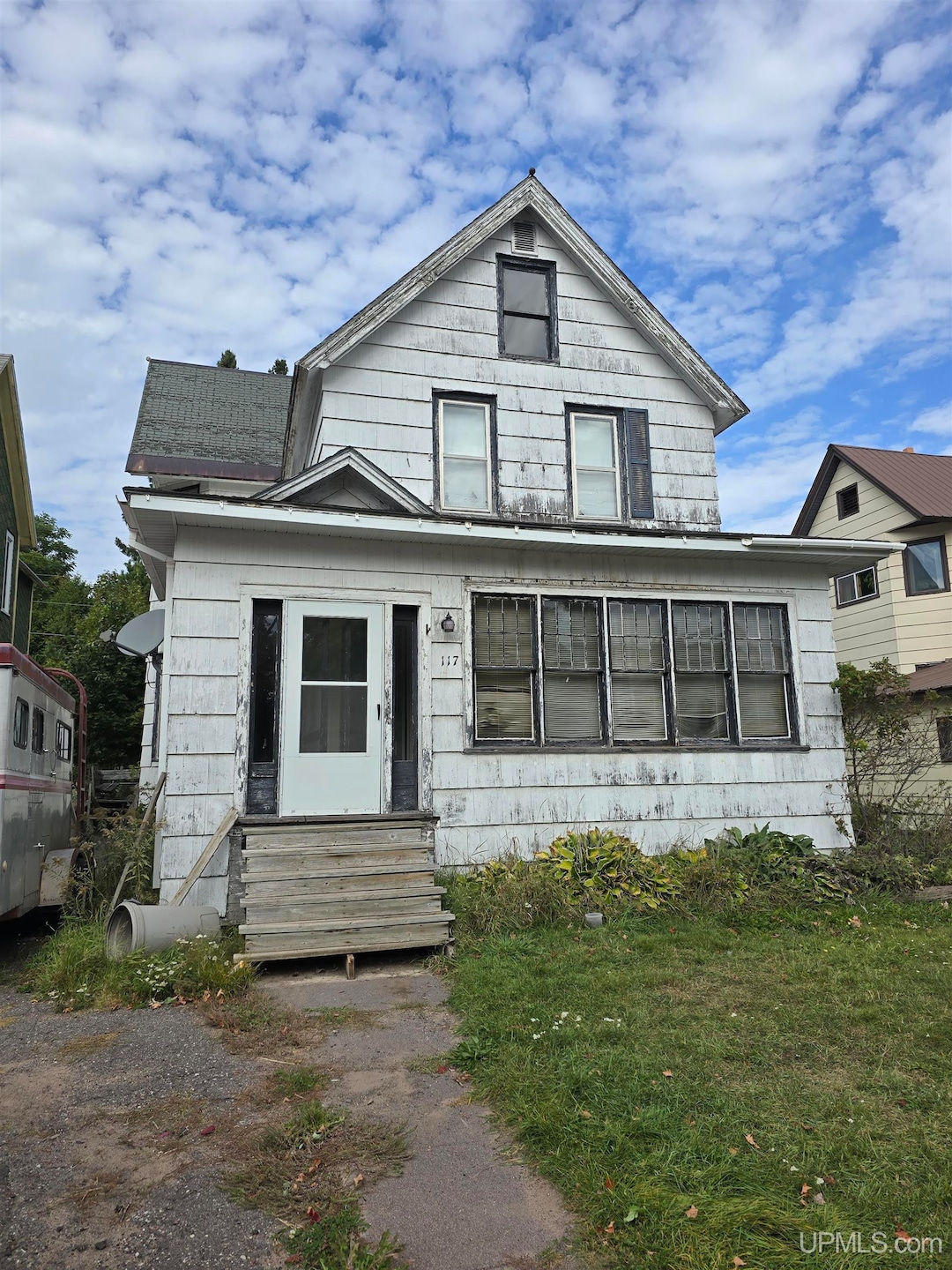 For Sale $68,900 • Co-Listing Agent
