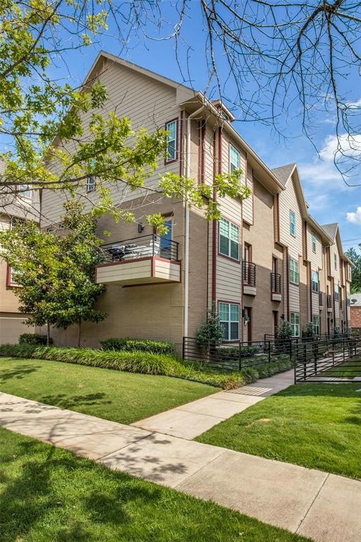 5814 Bryan Pkwy unit 30, Dallas, TX 75206 - photo 1