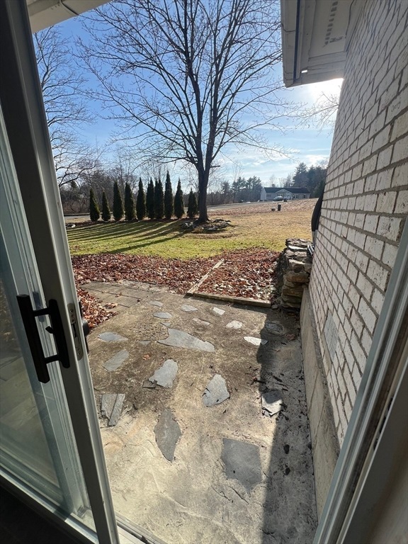 4 Princeton Terrace unit 4, Greenfield, MA 01301 - photo 1