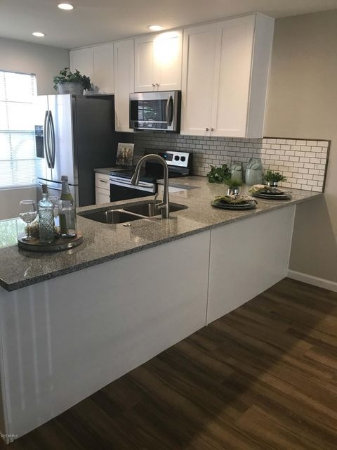 Large Open Kitchen