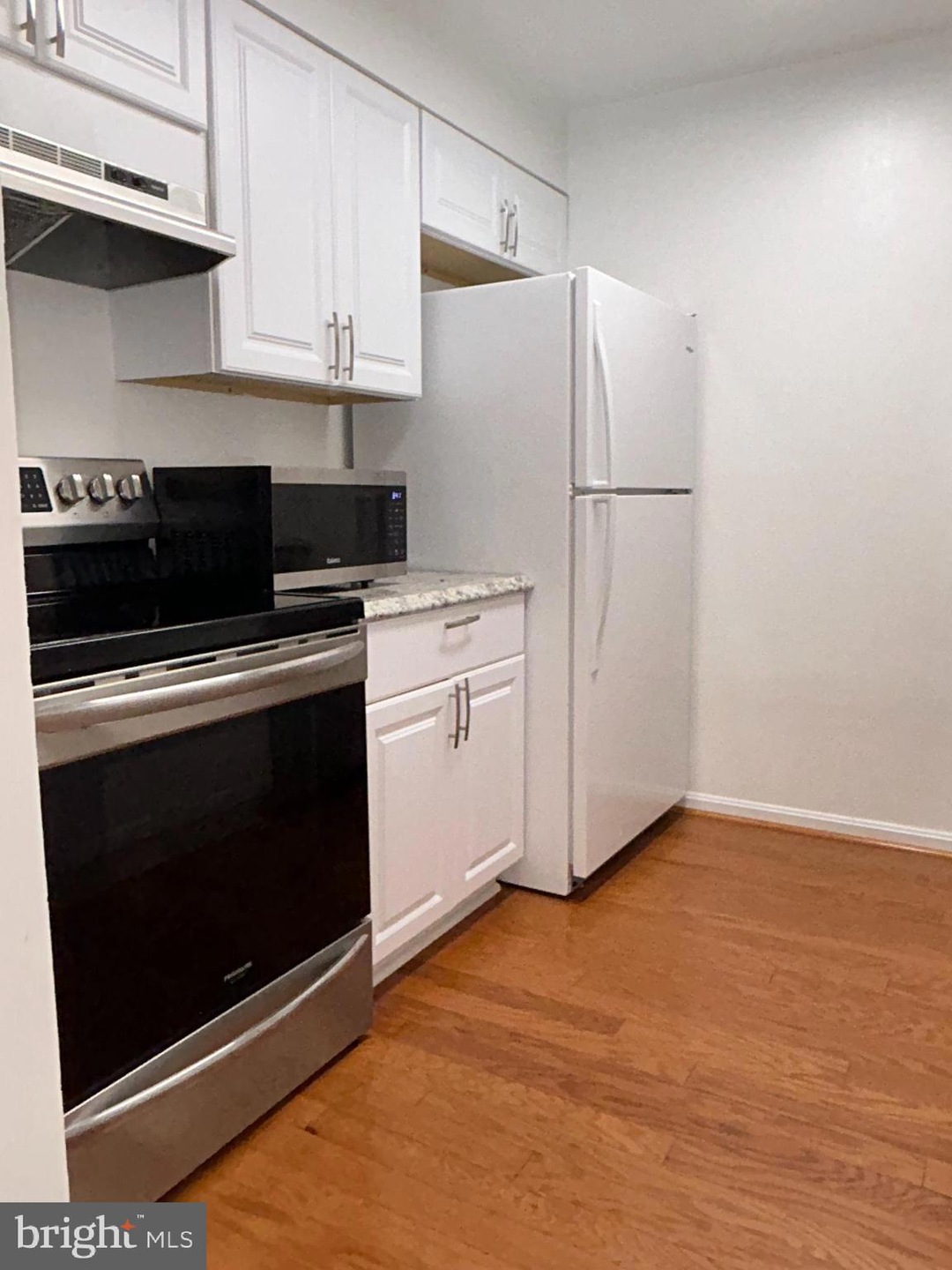 1111 Castle Harbour Way unit 1, Glen Burnie, MD 21060 - photo 1