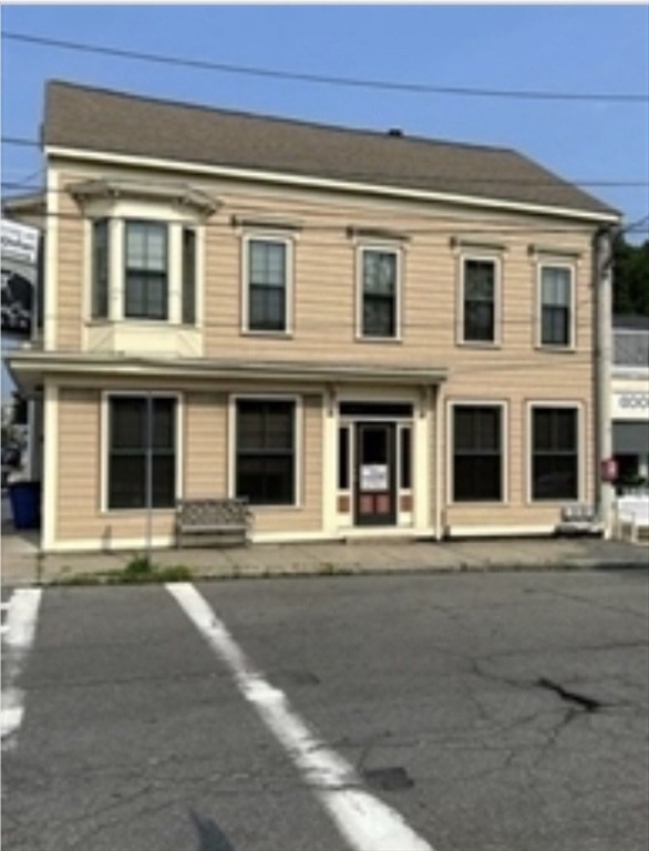 38 Washington St unit 1, Newburyport, MA 01950 - photo 1