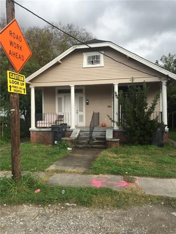 1433 Mazant St, New Orleans, LA 70117 - photo 1