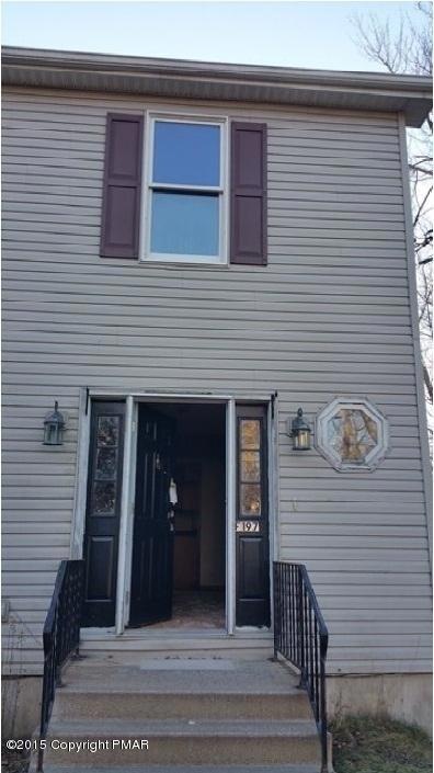 6592 Linden Dr, Tobyhanna, PA 18466 - photo 1