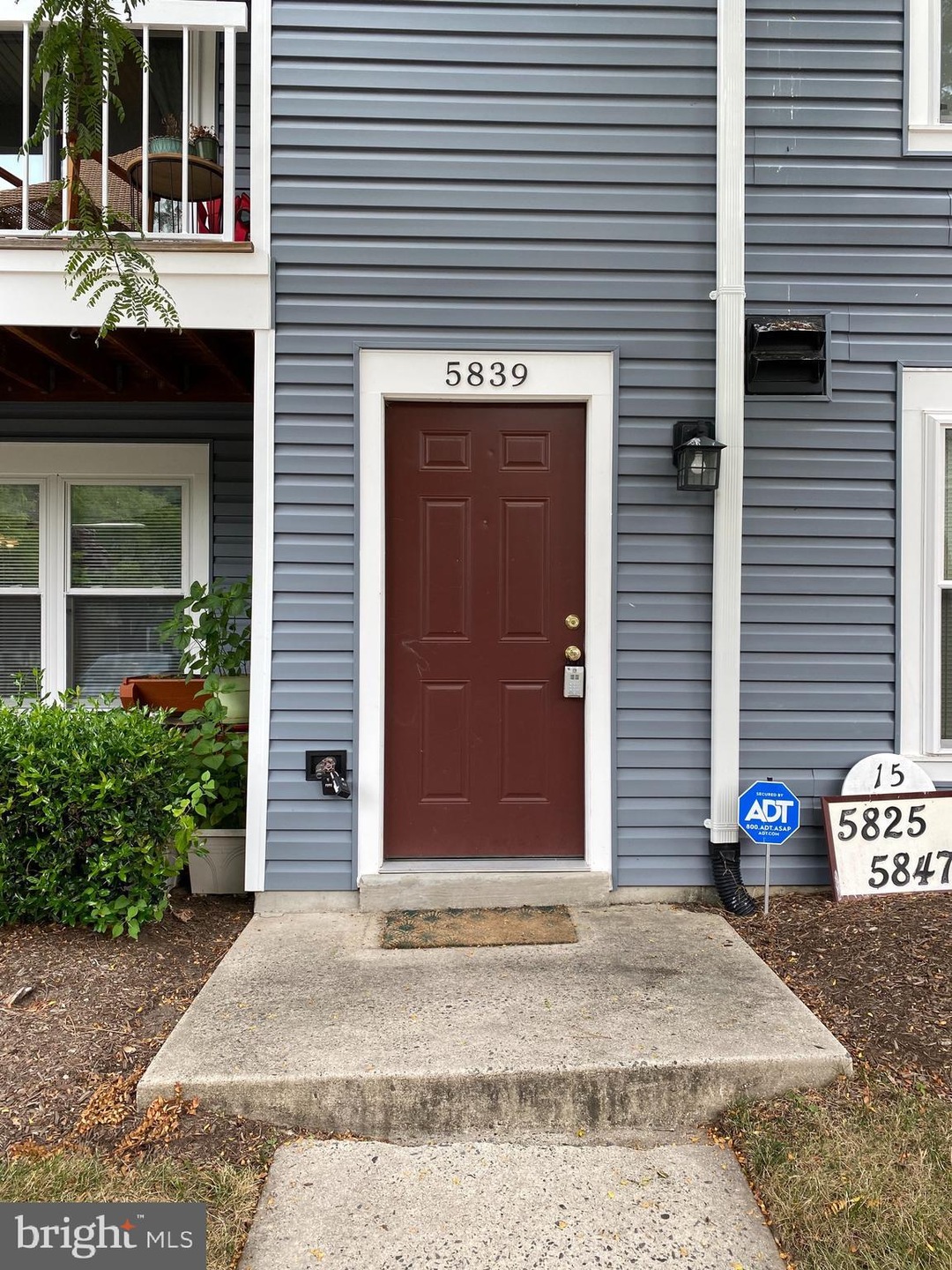 5839 Orchard Hill Ct unit 5839, Clifton, VA 20124 - photo 1