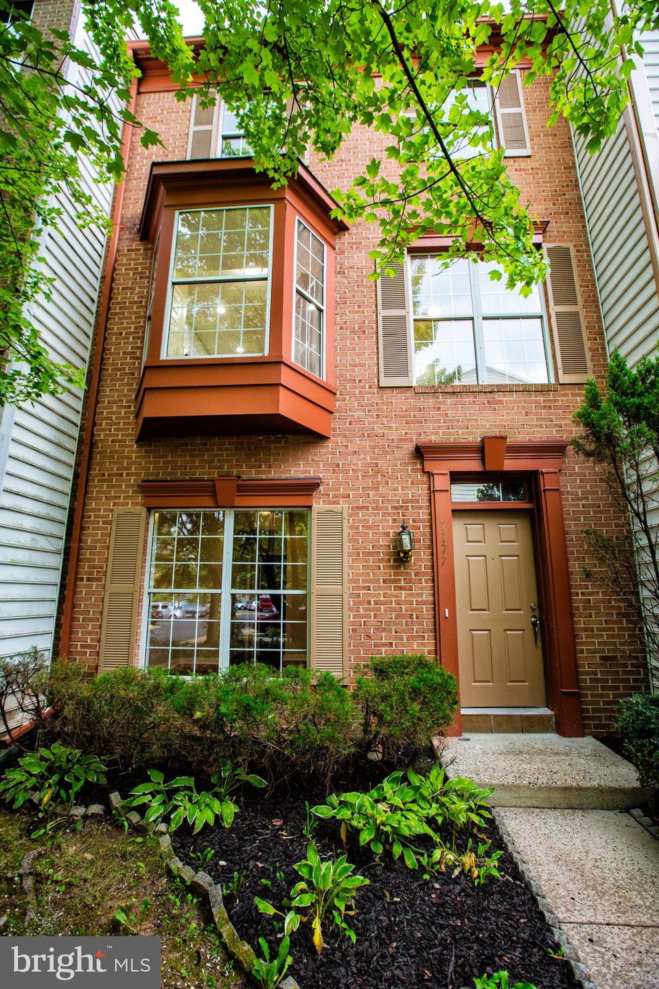 1177 Cypress Tree Place, Herndon, VA 20170 - photo 1