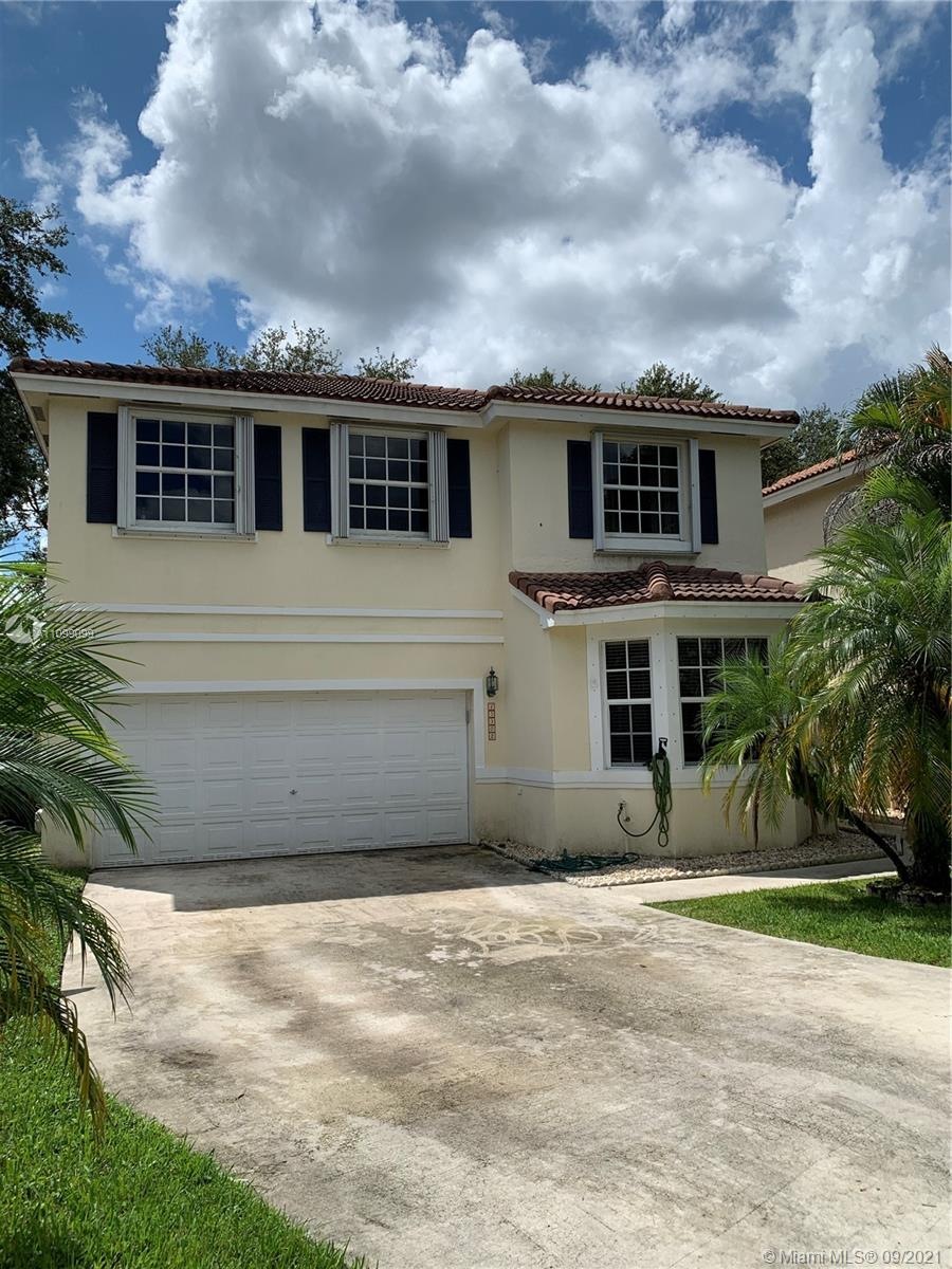 15302 SW 51st Manor, Davie, FL 33331 - photo 1