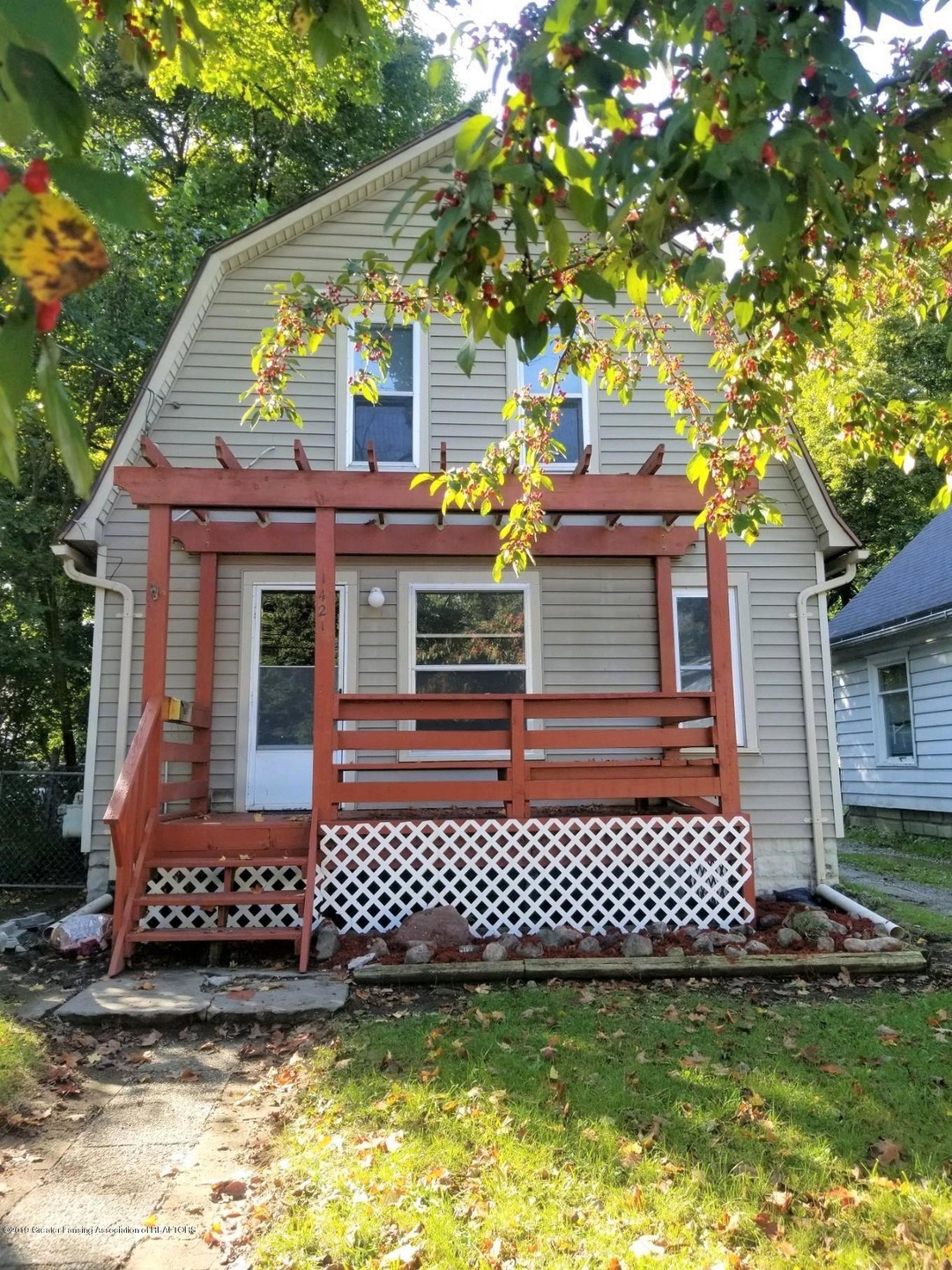 1421 Roosevelt 1