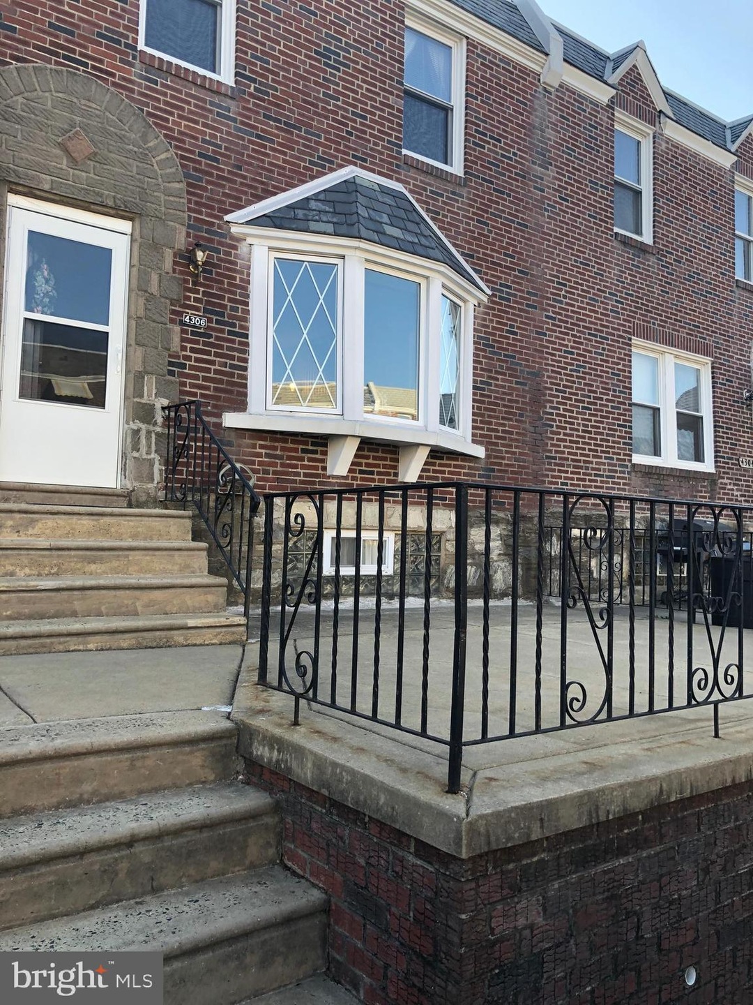 4306 Chippendale St, Philadelphia, PA 19136 - photo 1