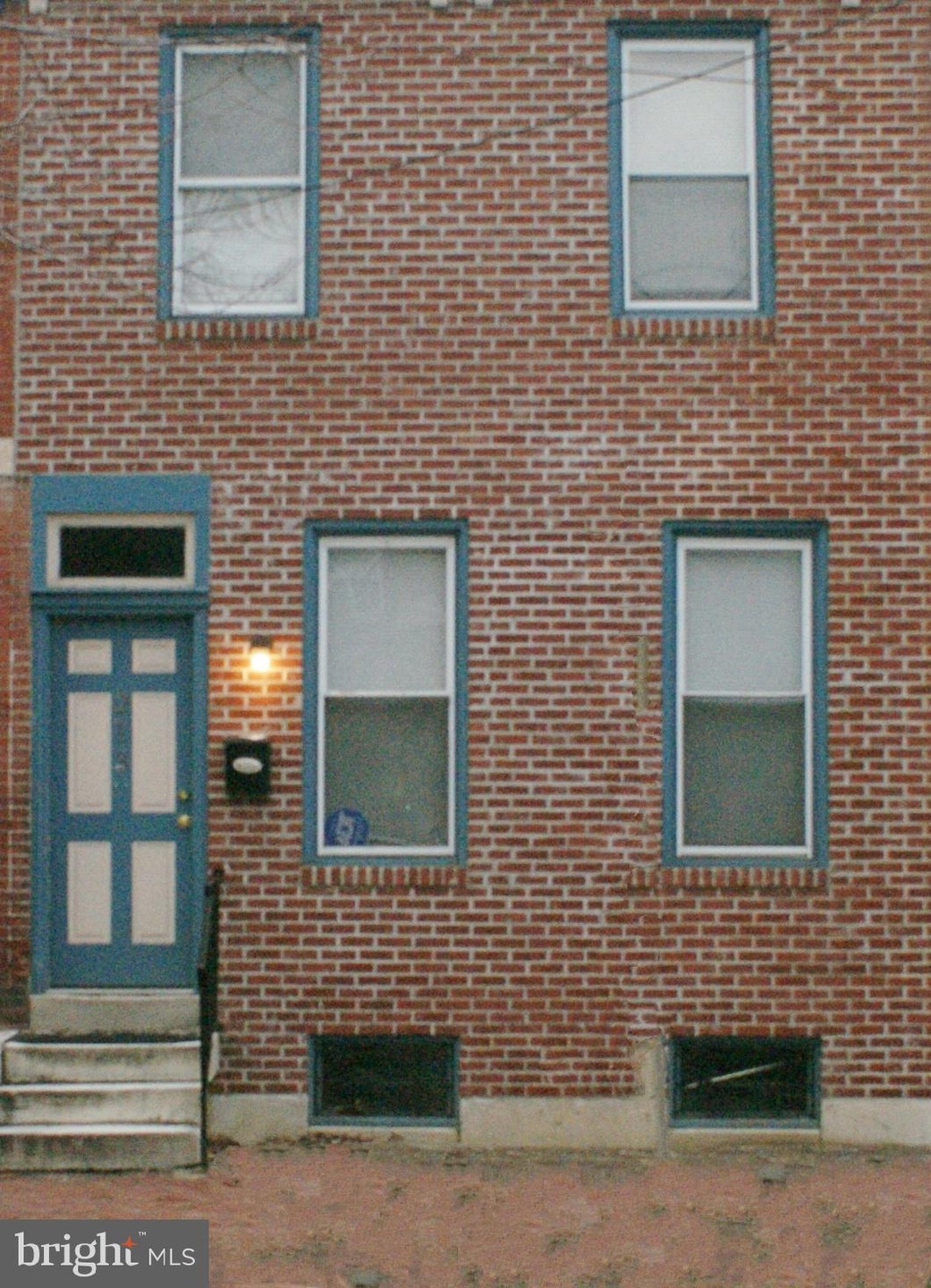 213 Elm St, Camden, NJ 08102 - photo 1