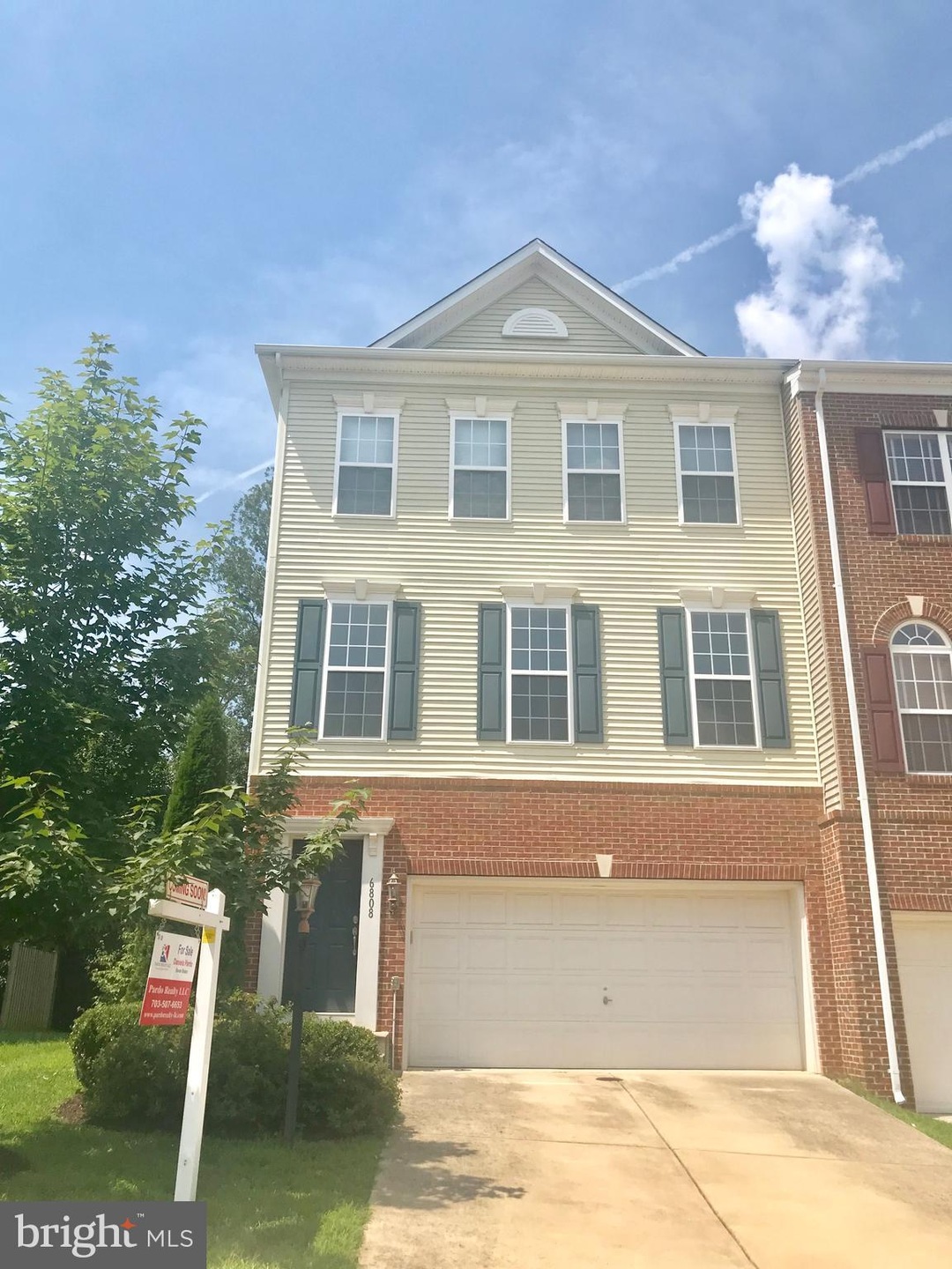 6808 Orrington Ln, Haymarket, VA 20169 - photo 1