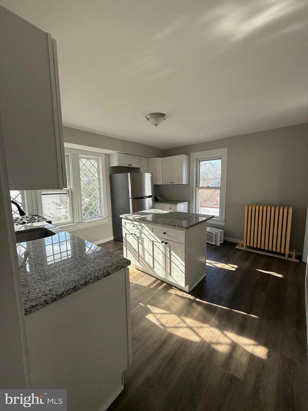 27 Washington Ave unit 2, Collingswood, NJ 08108 - photo 1