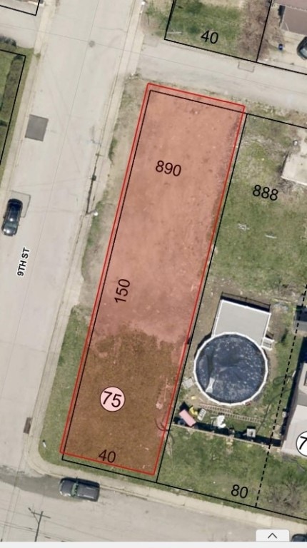 826 Scott Ave, Jeannette, PA 15644 - photo 1