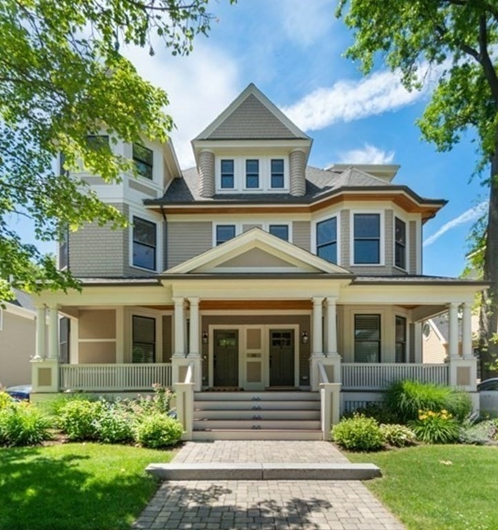 90 Babcock St unit 2, Brookline, MA 02446 - photo 1