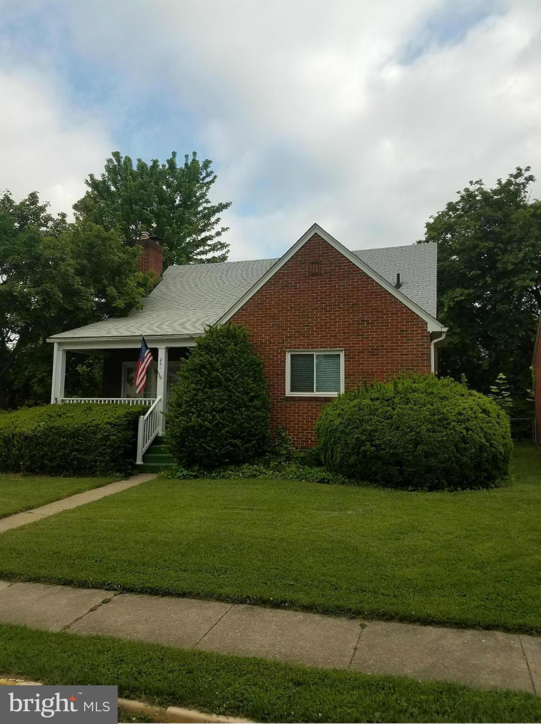 201 E 8th St, Frederick, MD 21701 - photo 1