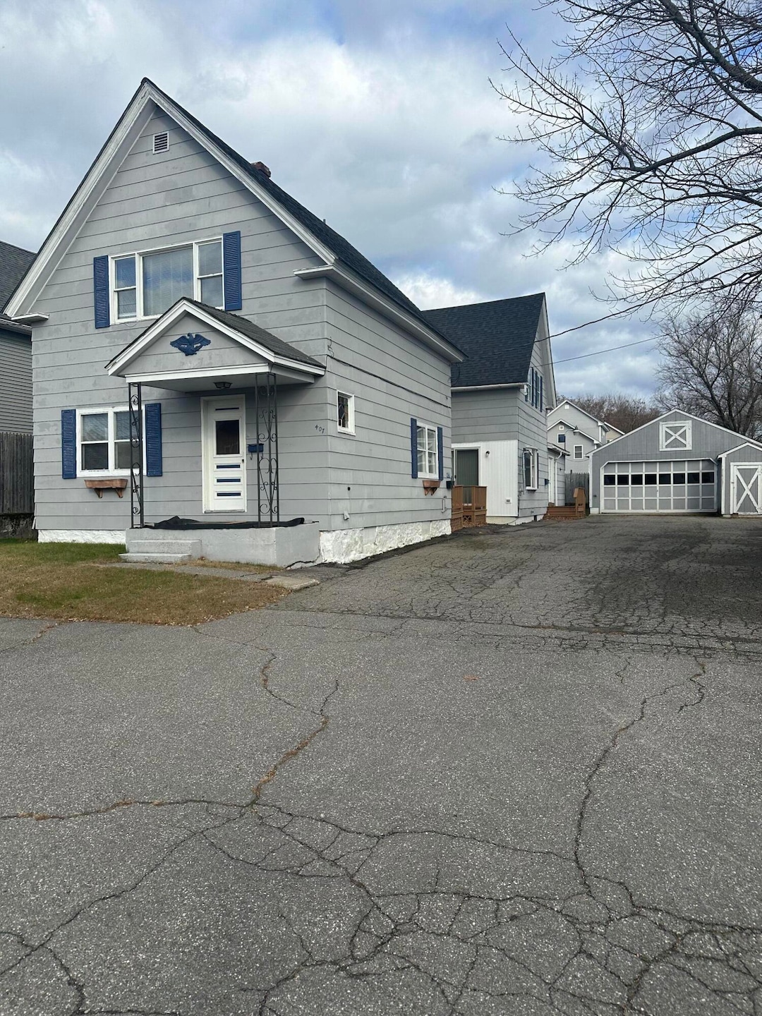Sold $225,000