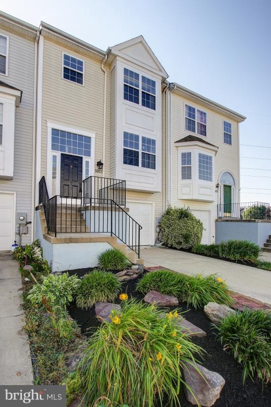 5603 Ashburn Terrace, Frederick, MD 21703 - photo 1