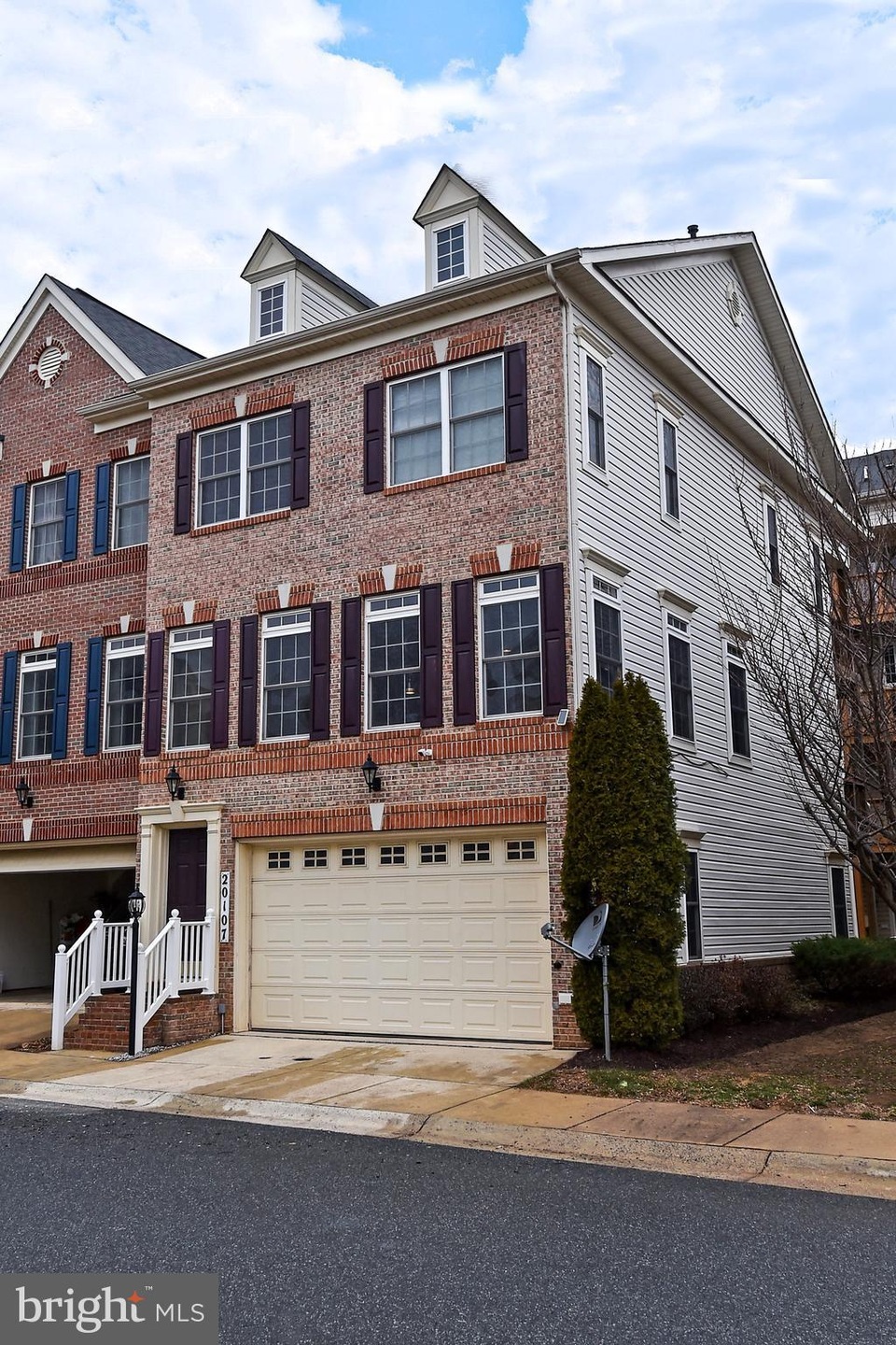 20107 Cider Barrel Dr, Germantown, MD 20876 - photo 1