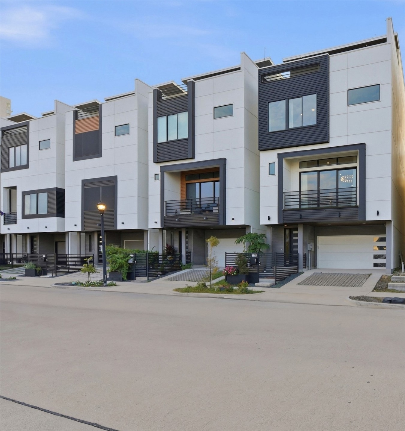 For Rent $6,895/month