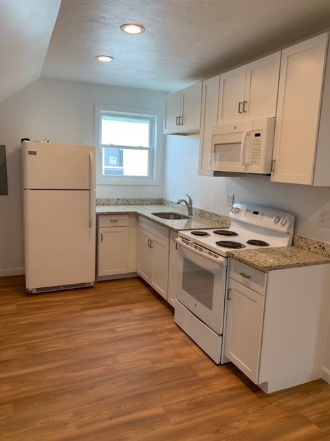 453 Pond St, Woonsocket, RI 02895 - photo 1