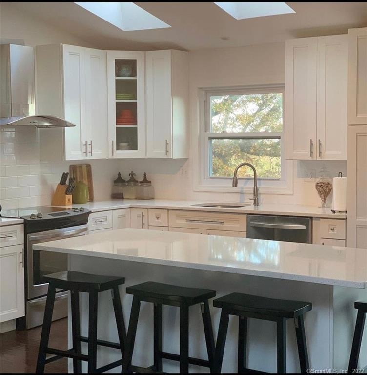 125 Pheasant Rd, West Haven, CT 06516 - photo 1