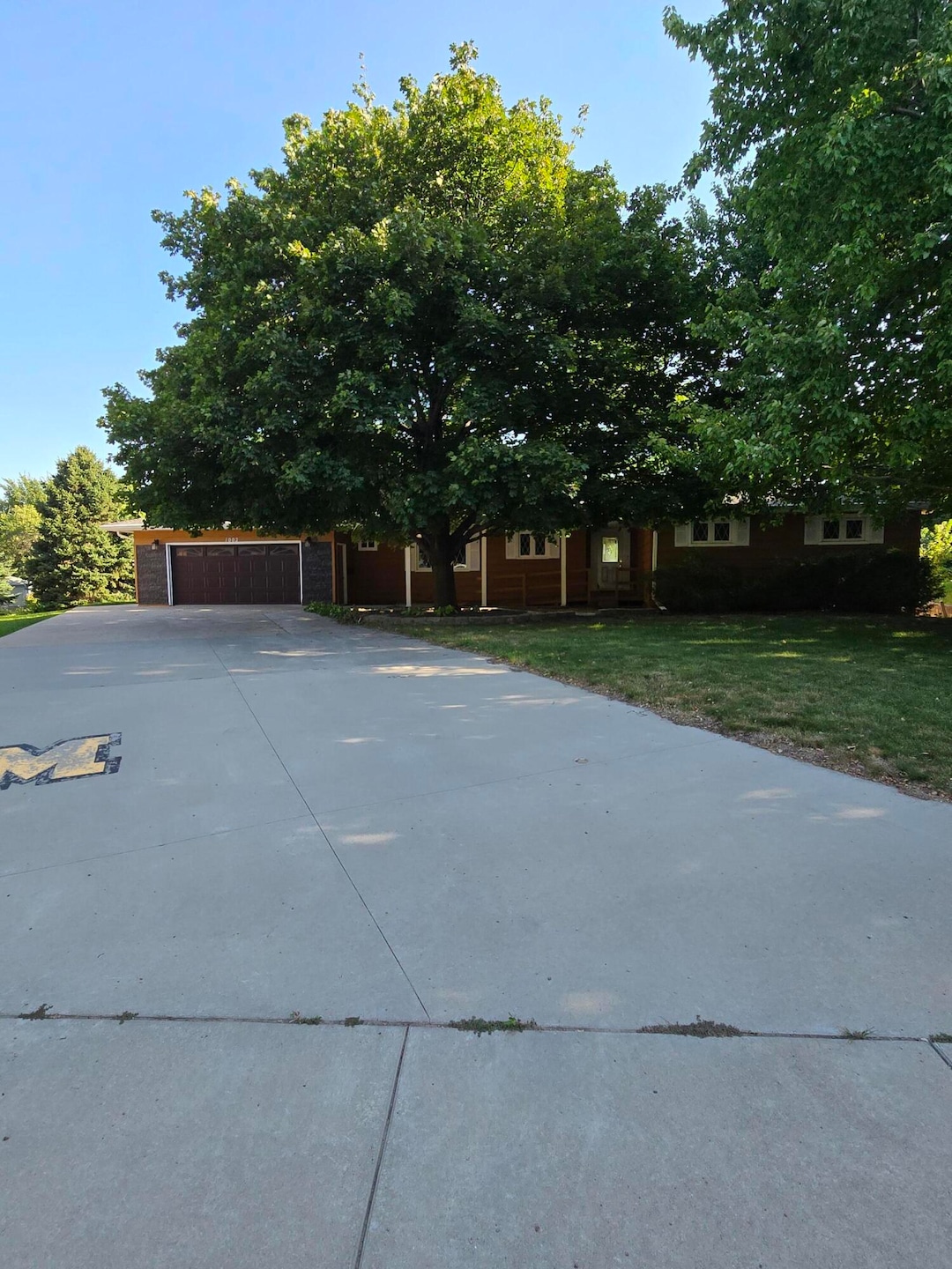 Sold $299,000