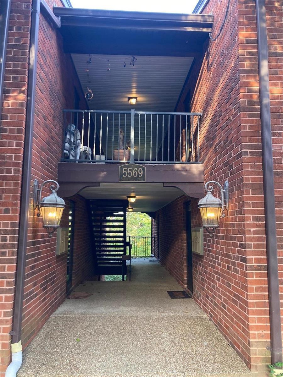 Welcome to 5569 Baronridge!!