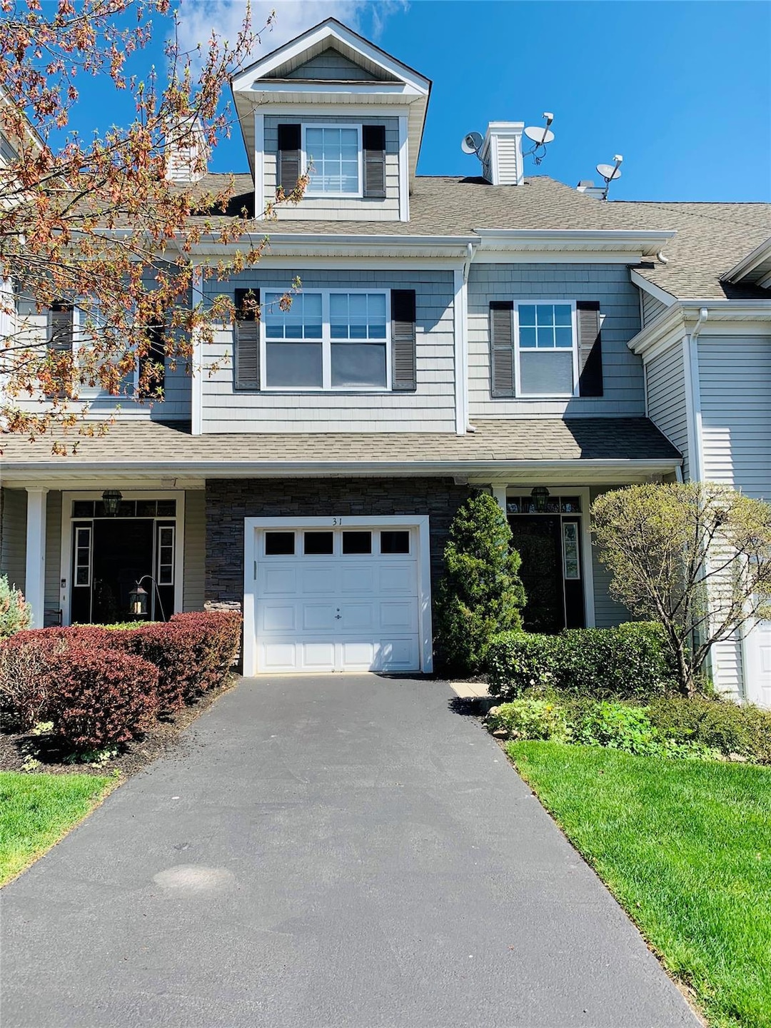 31 Putters Way, Middletown, NY 10940 - photo 1