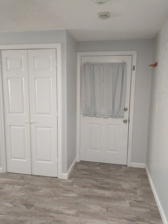 656 High St unit 204, Clinton, MA 01510 - photo 1