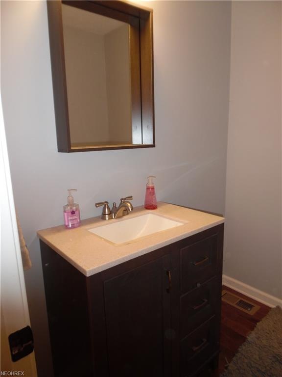 591 E Garfield Rd, Aurora, OH 44202 - photo 1