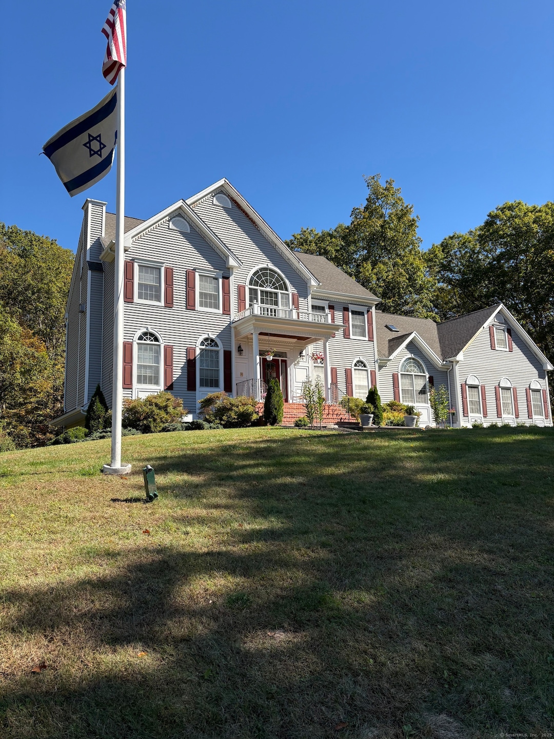 22 Misty Vale Rd, Sandy Hook, CT 06482 - photo 1