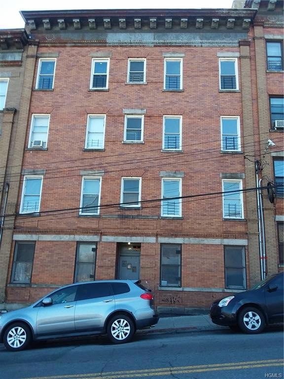 12 Orchard Place unit 4 W, Yonkers, NY 10703 - photo 1