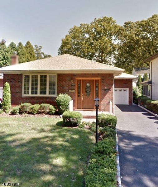 725 Beverly Rd, Rahway, NJ 07065 - photo 1