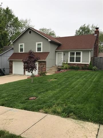 4825 Perry Ln, Shawnee, KS 66203 - photo 1