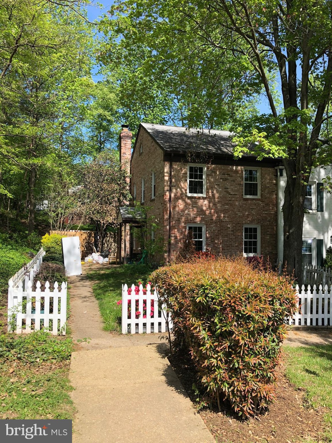 2918 Wetherburn Ct, Woodbridge, VA 22191 - photo 1