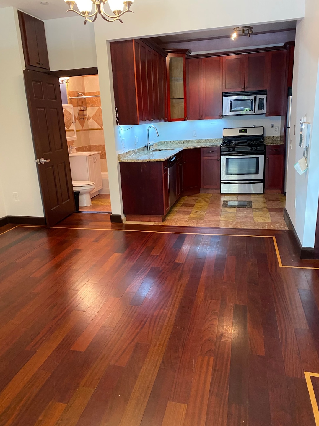 24-52 38th St unit 1, Astoria, NY 11103 - photo 1