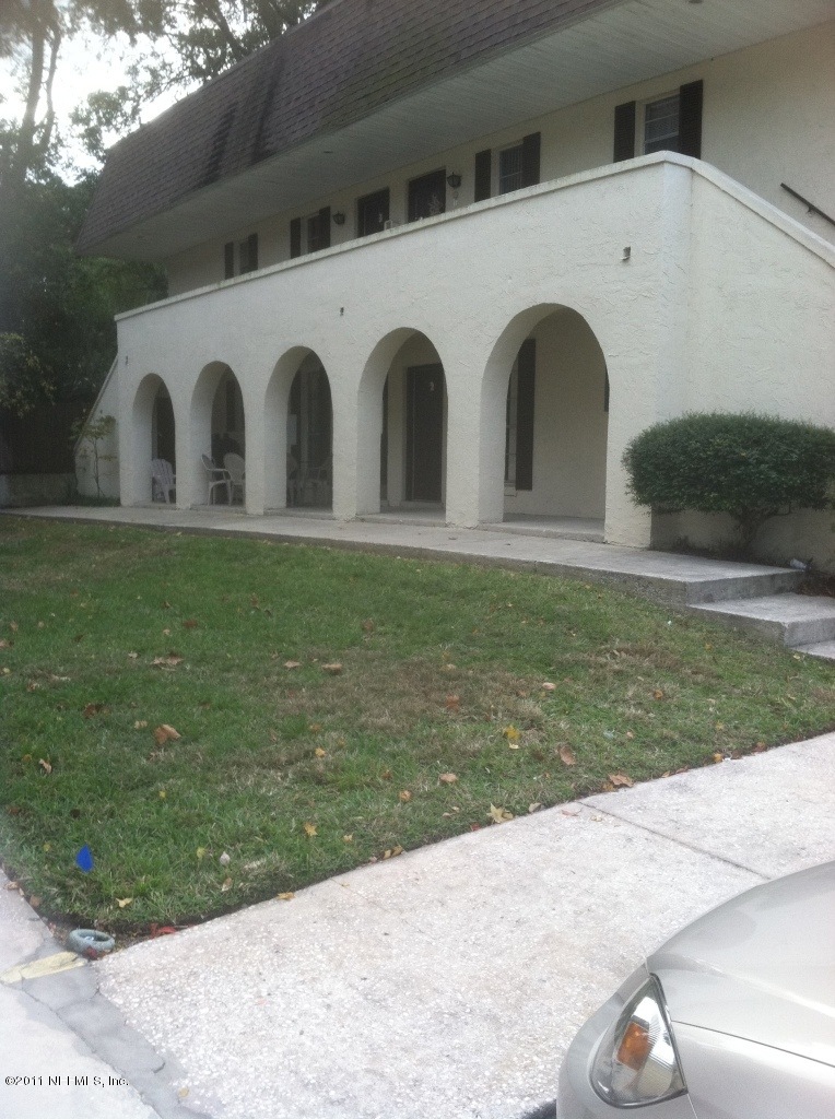 1619 El Prado Rd unit 2, Jacksonville, FL 32216 - photo 1