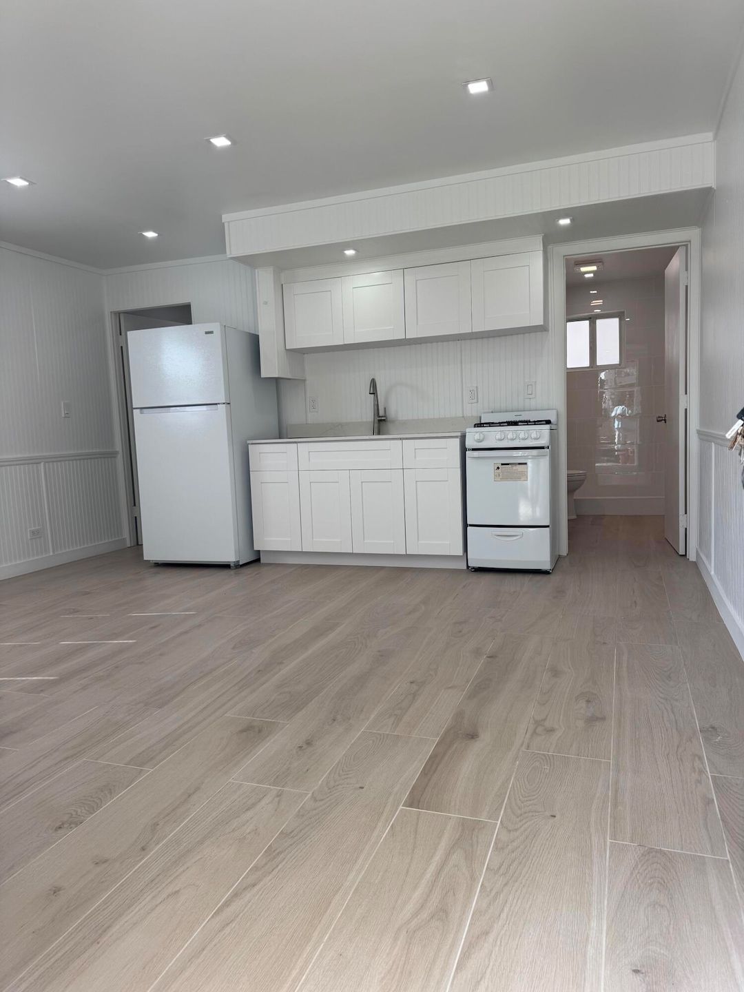 Open Concept / Kitchen