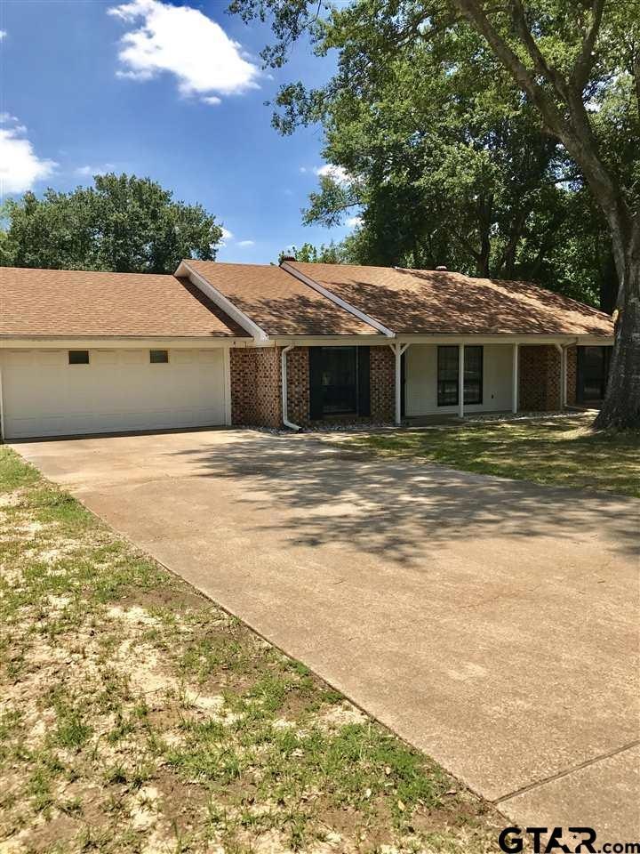 1725 1725 Angy Dr, Tyler, TX 75703 - photo 1