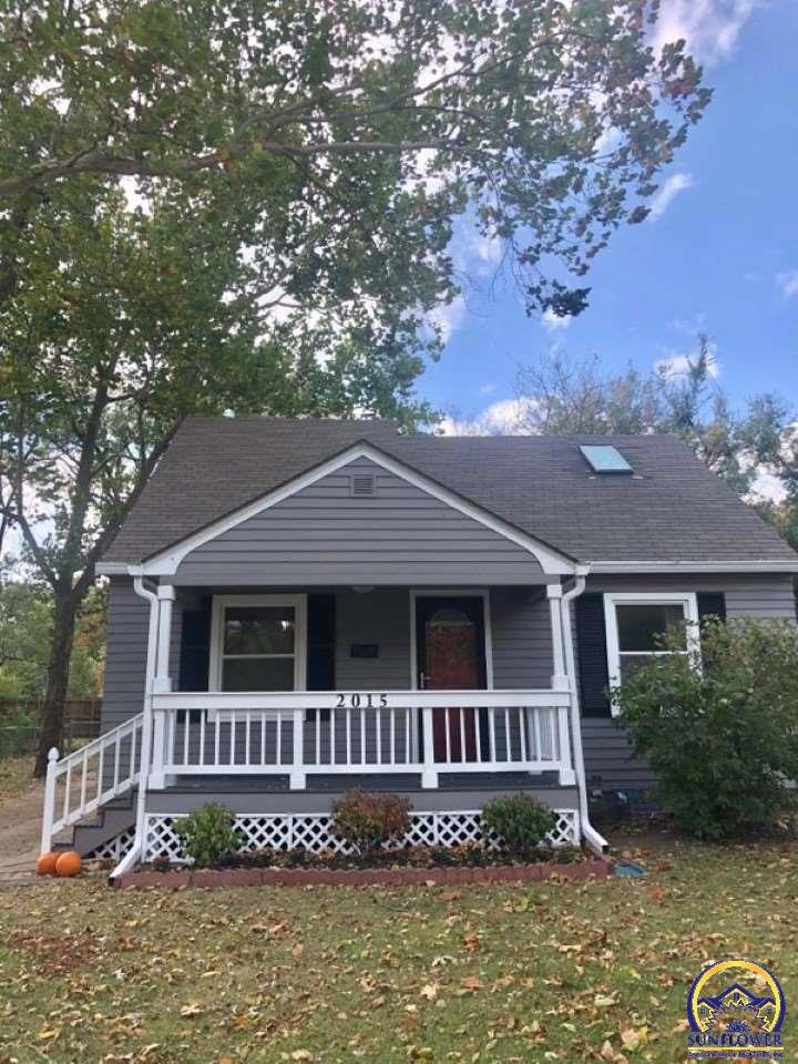 2015 SW Randolph Ave, Topeka, KS 66604 - photo 1