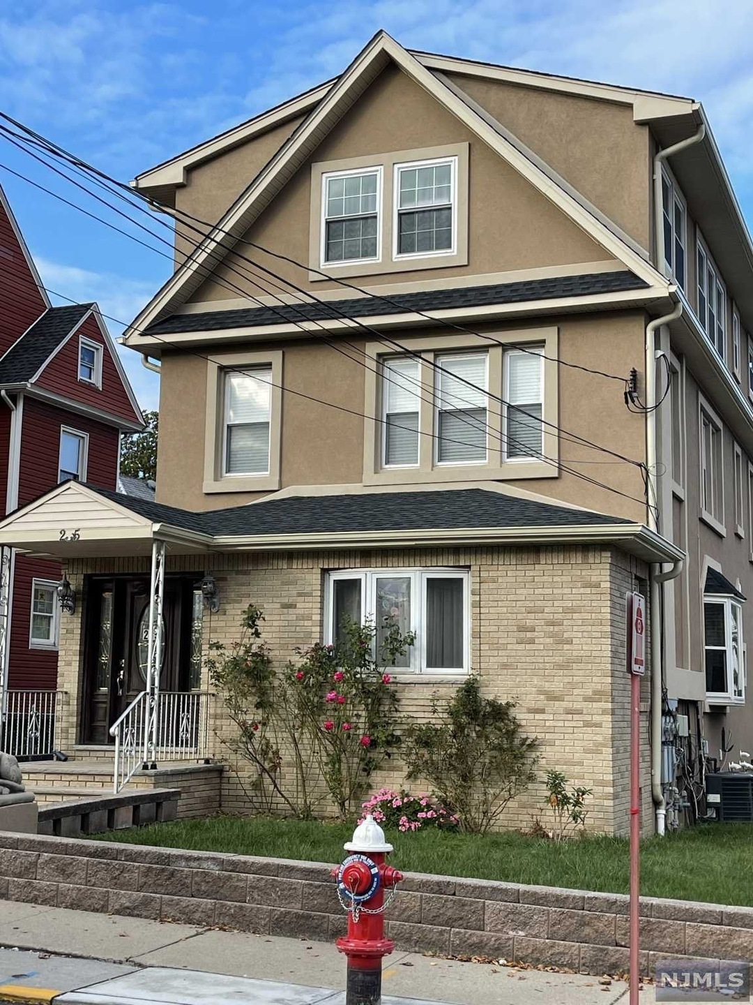 235 Hudson Place unit 3, Cliffside Park, NJ 07010 - photo 1