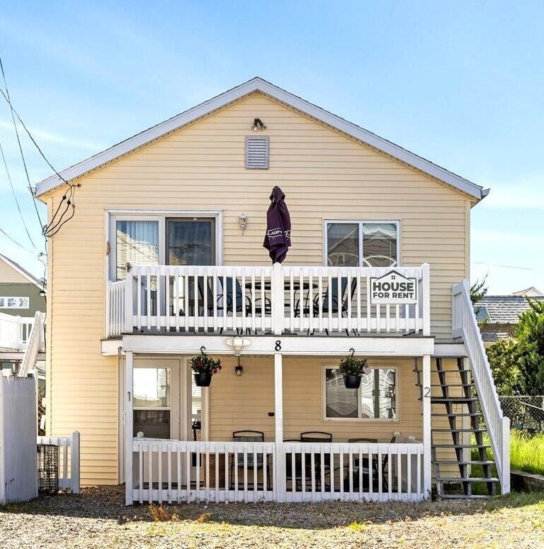 For Rent $1,950/month