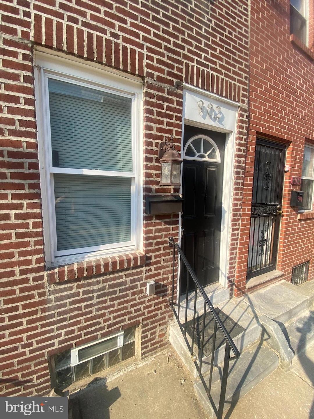 For Rent $1,650/month • Co-Listing Agent