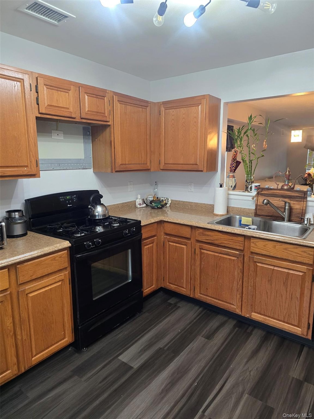 For Sale $445,000 • Co-Listing Agent