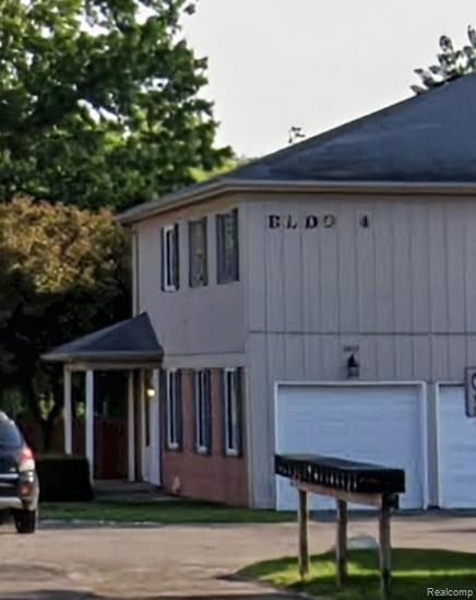 For Sale $75,000 • Co-Listing Agent