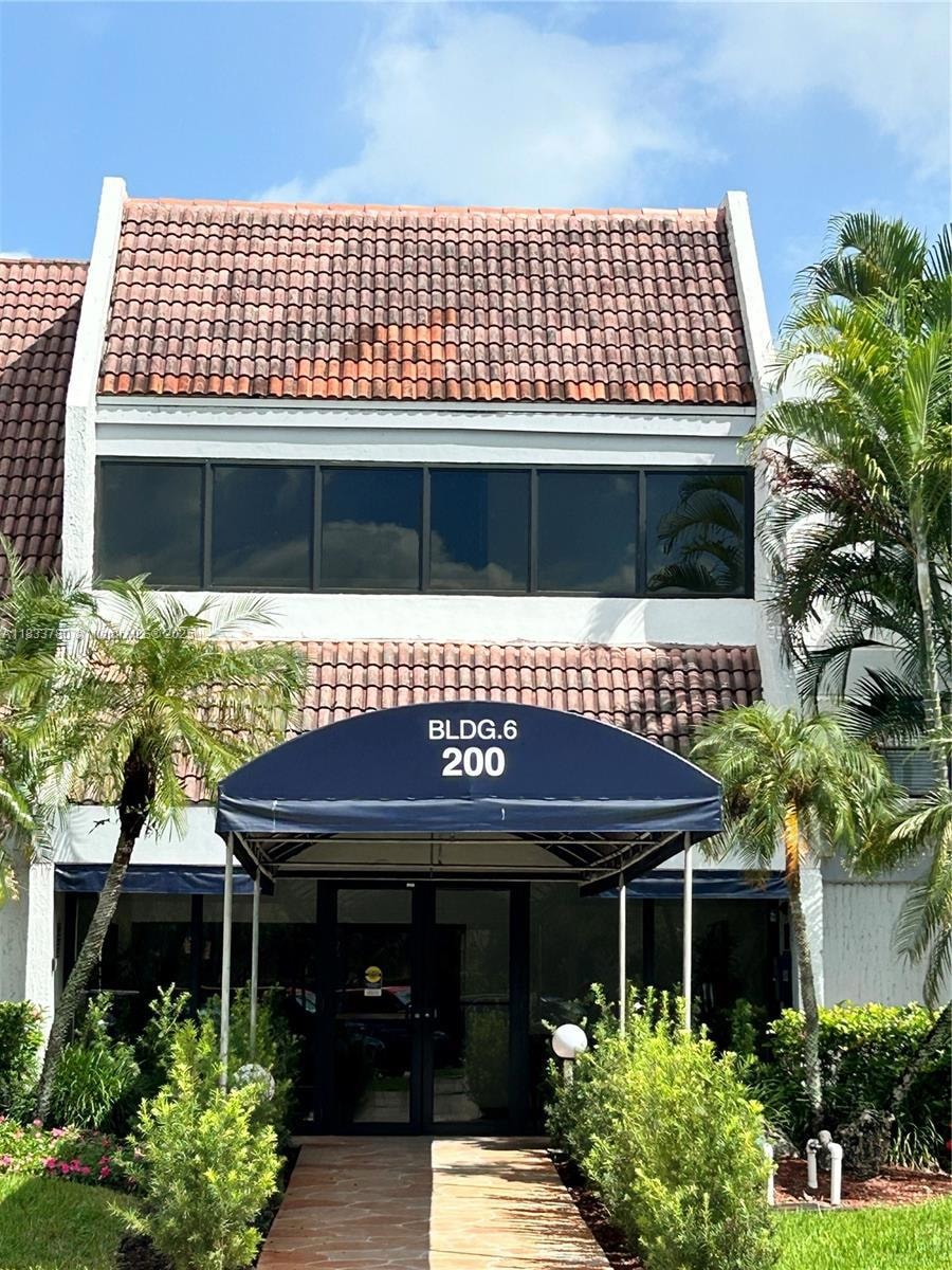 For Rent $2,300/month