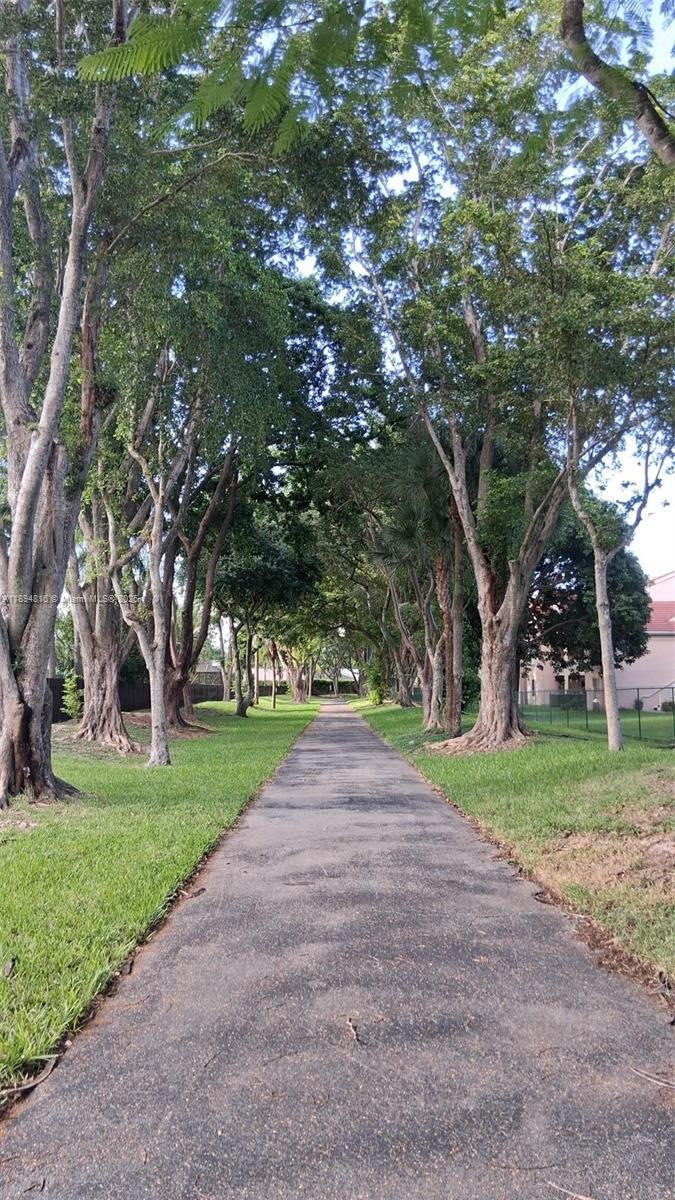 10420 SW 158th Ct unit 104, Miami, FL 33196 - photo 1