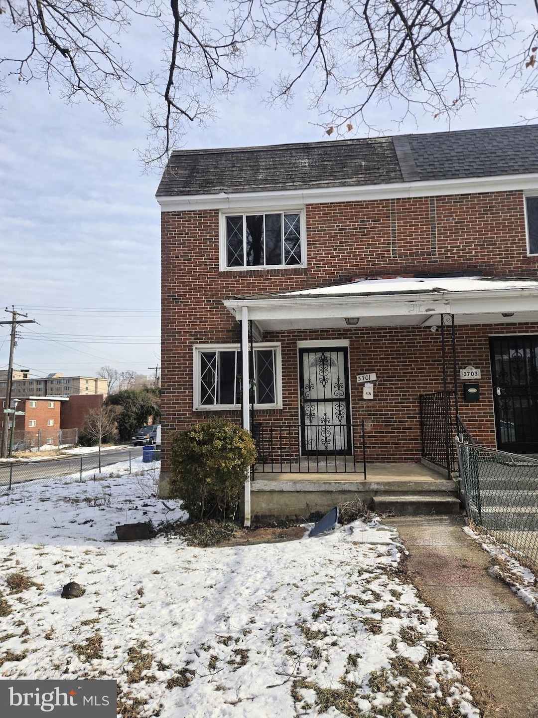 Sold $160,000 • Co-Listing Agent