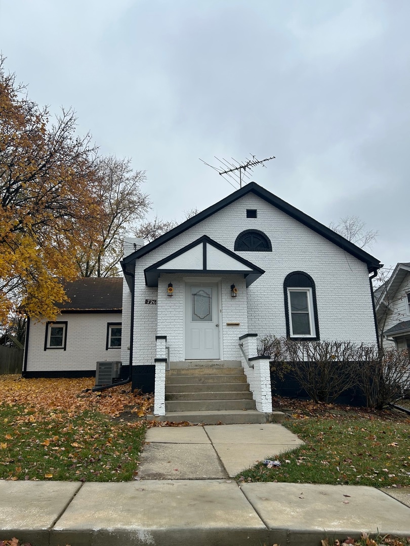 unlisted-address, Lemont, IL 60439 - photo 1